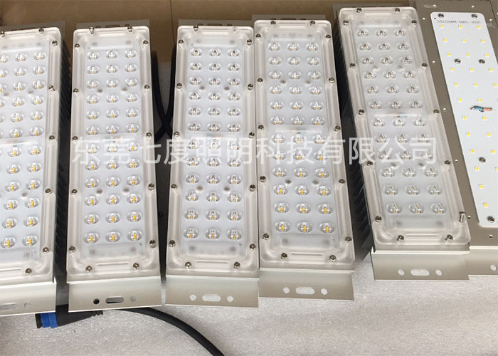 �|ݸ�߶���������led·��ģ�M���a�DƬ